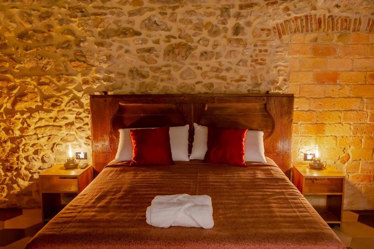 La Rondine Bed & Breakfast Tagliacozzo Exterior photo
