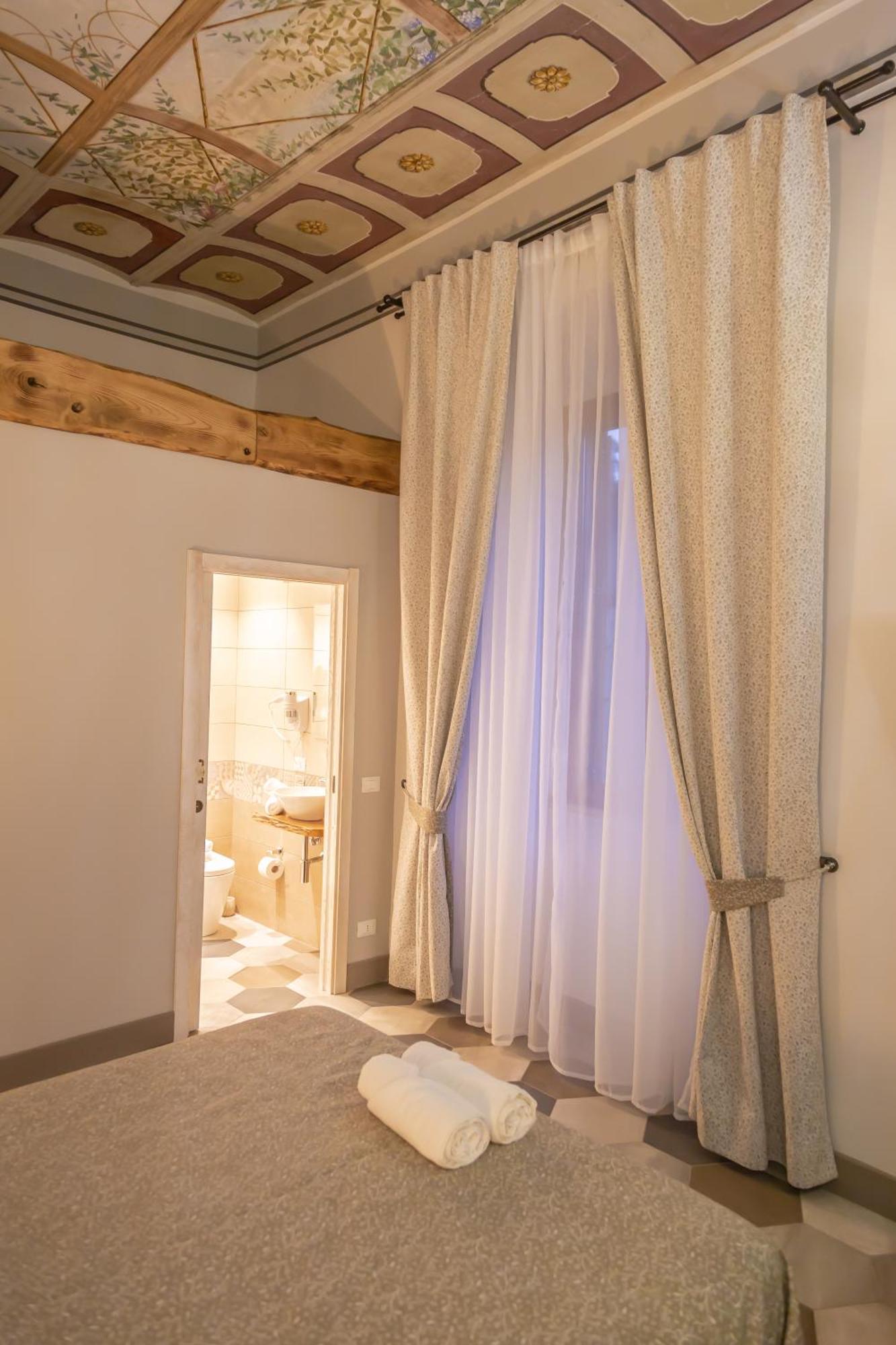 La Rondine Bed & Breakfast Tagliacozzo Room photo